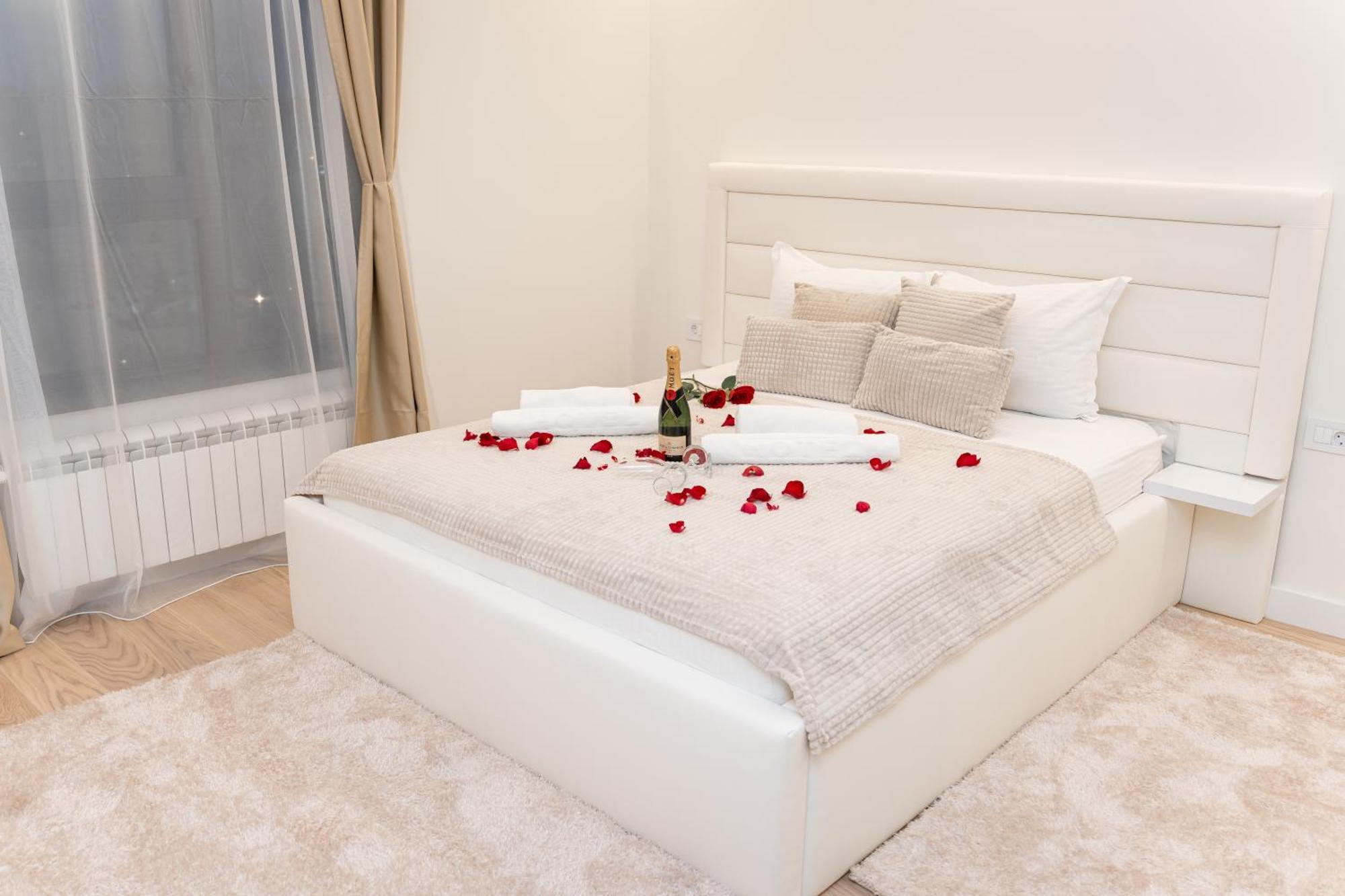 Appartamento Sinfonia Lux Belgrado Esterno foto