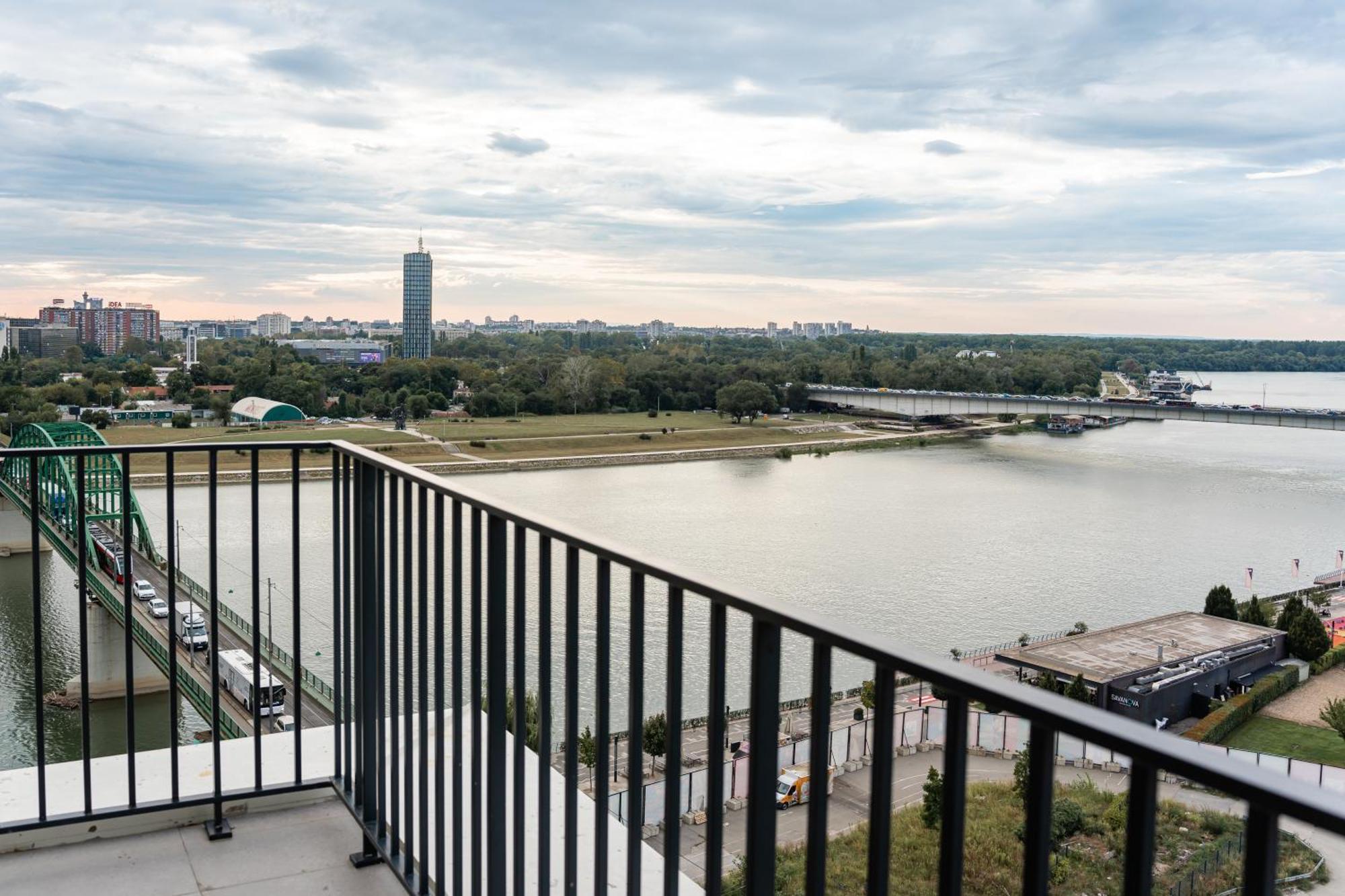 Appartamento Sinfonia Lux Belgrado Esterno foto